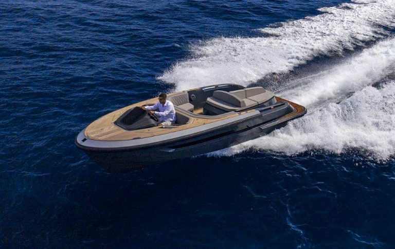 Evo-Yachts-Evo-T2