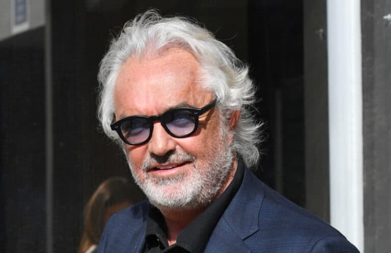 All asta il Force Blue di Briatore Superyachts News