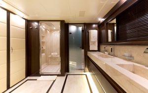 toilette-master-cabin