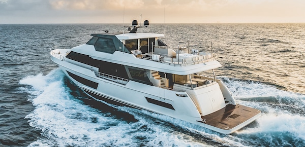 Ocean Alexander 32 Legend navigation