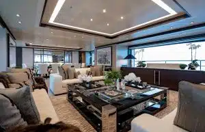 Benetti M/Y Triumph salone principale Benetti M/Y Triumph salone principale