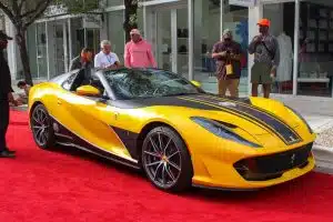 Miami ferrari gialla Miami ferrari gialla