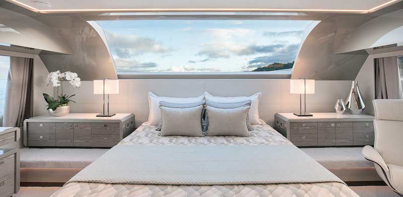 Ocean alexander master stateroom