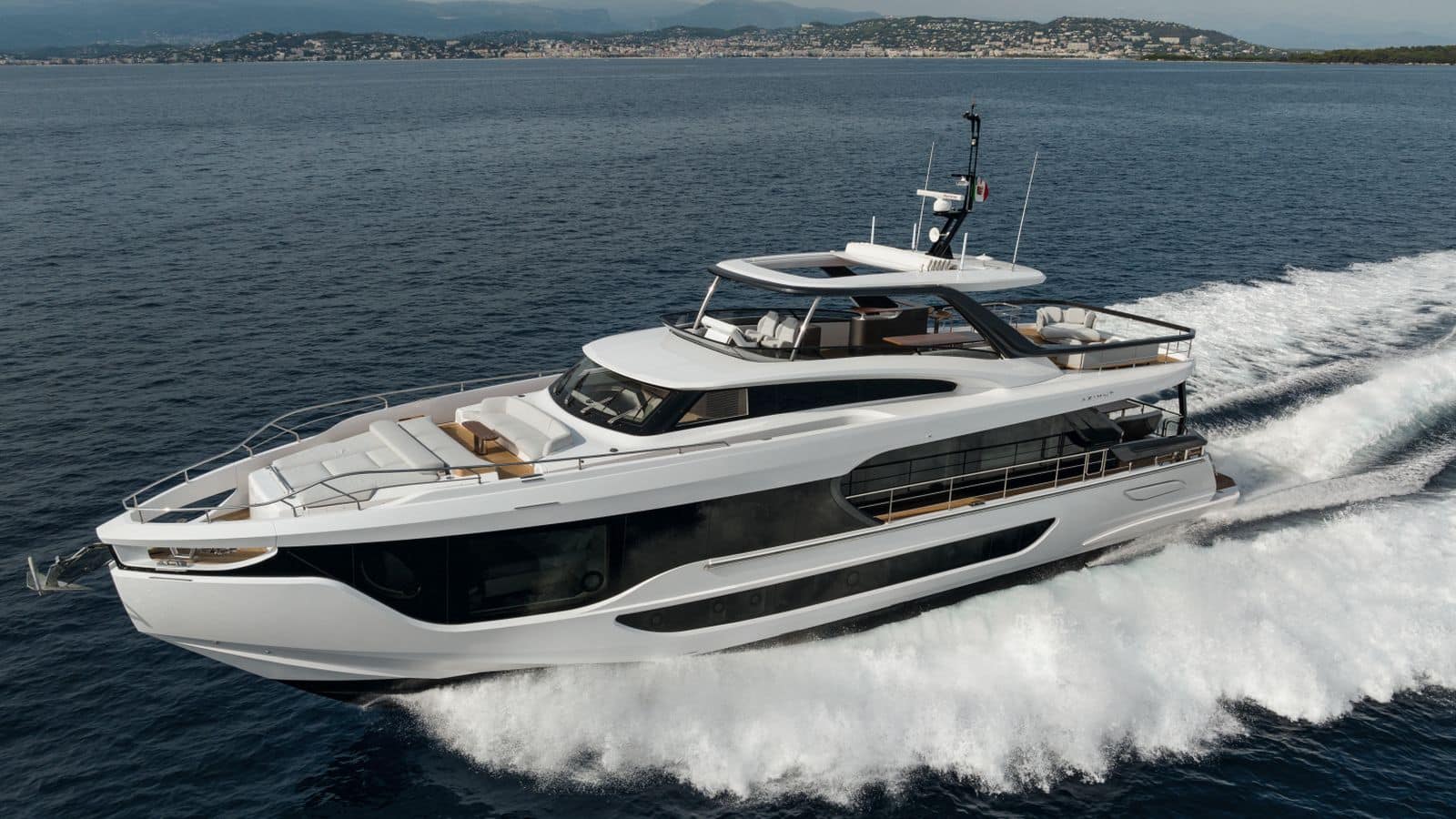 nuovi yacht azimut