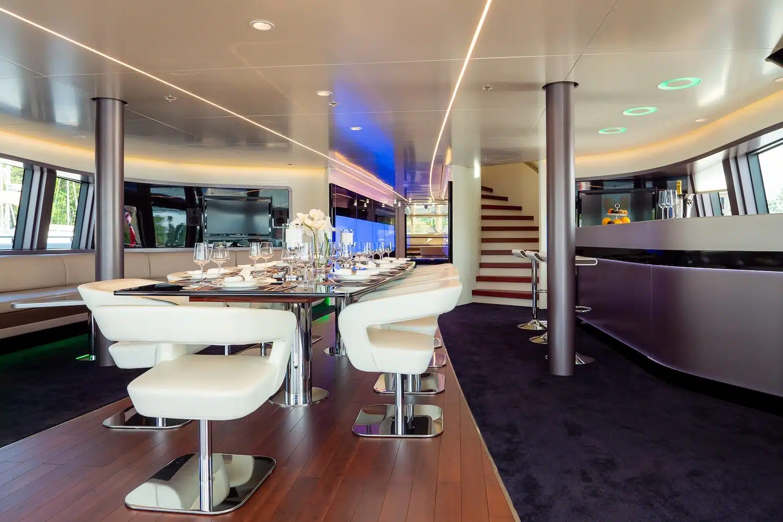 Royal Falcon One main deck