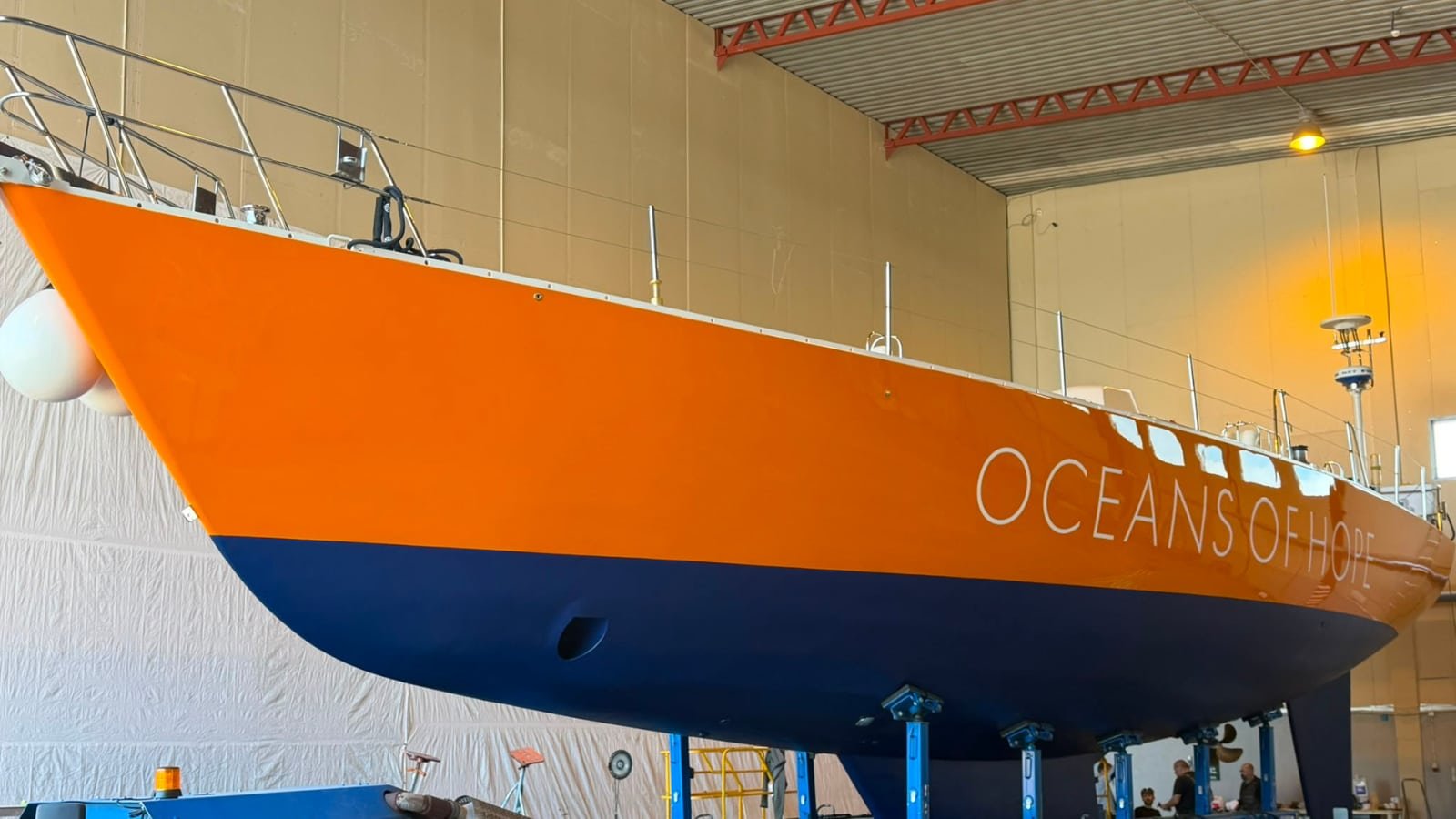 Hull painted with Stoppani Sky Clear